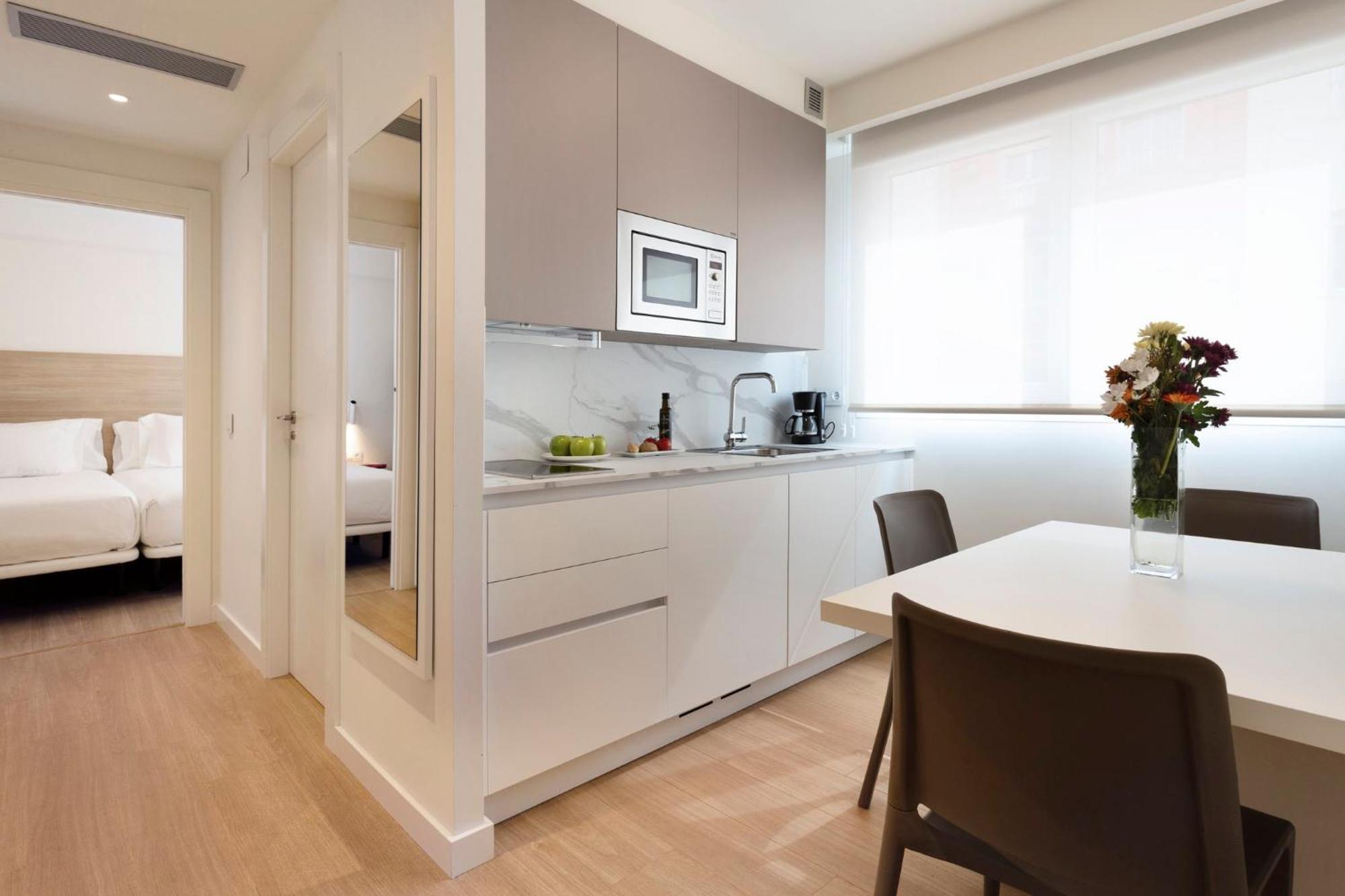 Sercotel Logrono Suites Ngoại thất bức ảnh