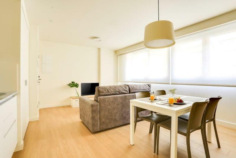 Sercotel Logrono Suites Ngoại thất bức ảnh